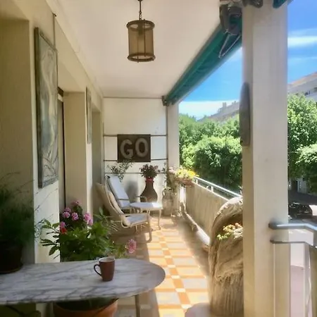 Antibes, Super 2p, 70m2 , Clim, Terrasse * Αντίμπ